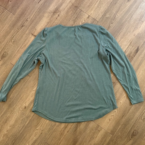 Business casual long sleeve shirt - Picture 3 of 3
